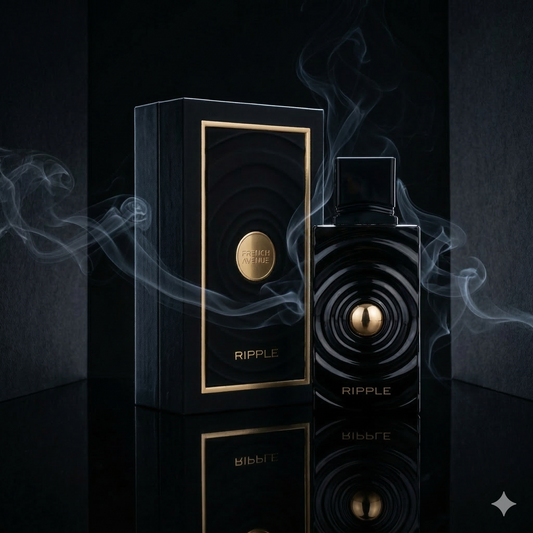 Parfum Ripple de French Avenue présenté dans une ambiance luxueuse et sobre.